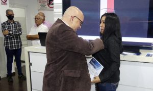 Jamilet Peñaloza- 5 años- Impone botón Juan Hernández